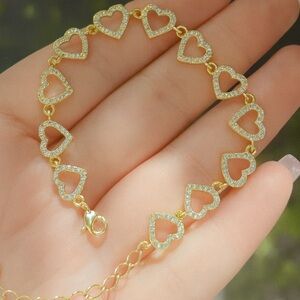 Antian Accessories™ 18K Gold Plated Zircon Heart Link Bracelet